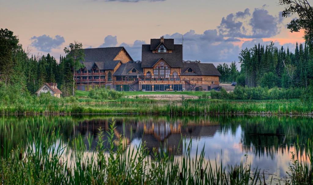 Elk Ridge Resort ปรินซ์อัลเบิร์ต ภายนอก รูปภาพ